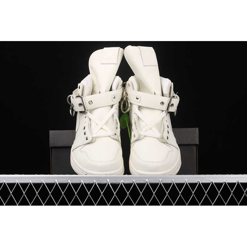 Jordan 1 Retro High Comme des Garcons White