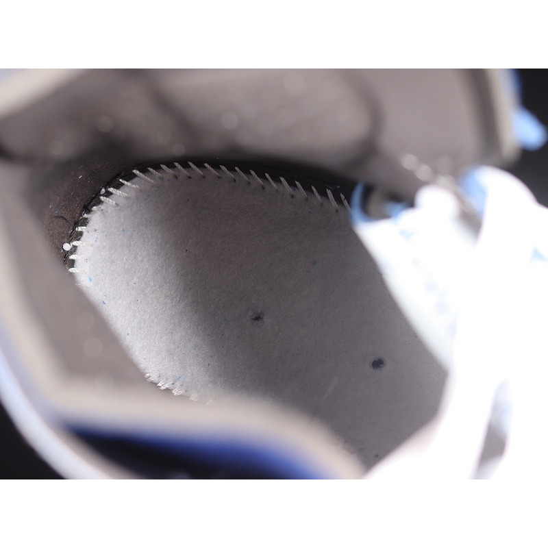 Nike Air Jordan 1 High Zoom Air CMFT White