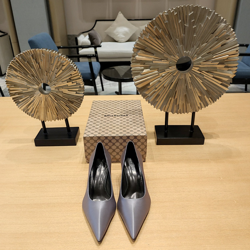 Ba*len*cia*ga silver leather high heel