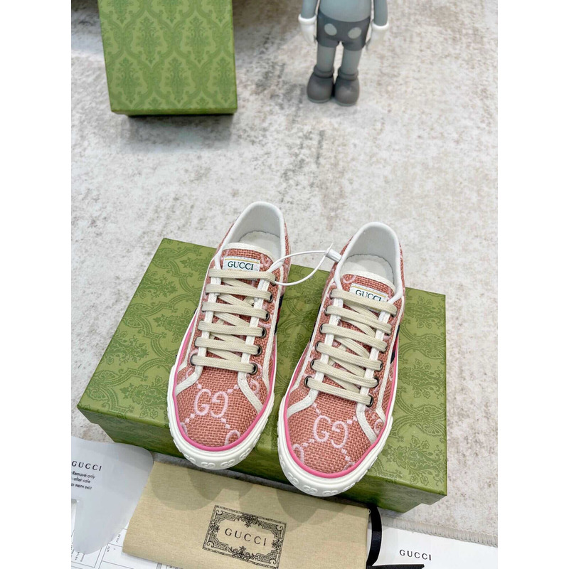 G*u*i tennis 1977 series women\