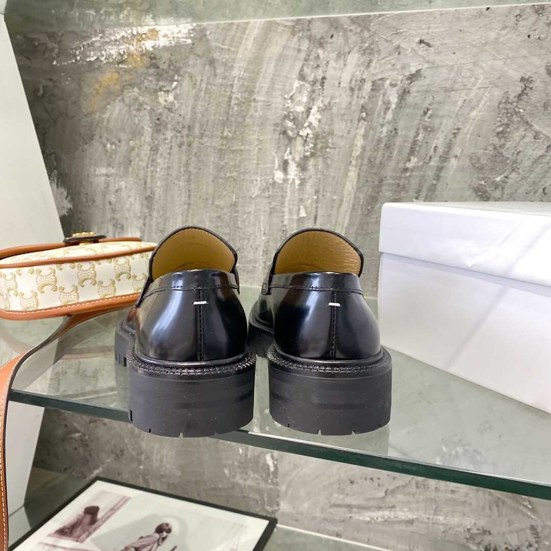 ma*s*n Ma*i*latabi loafers black