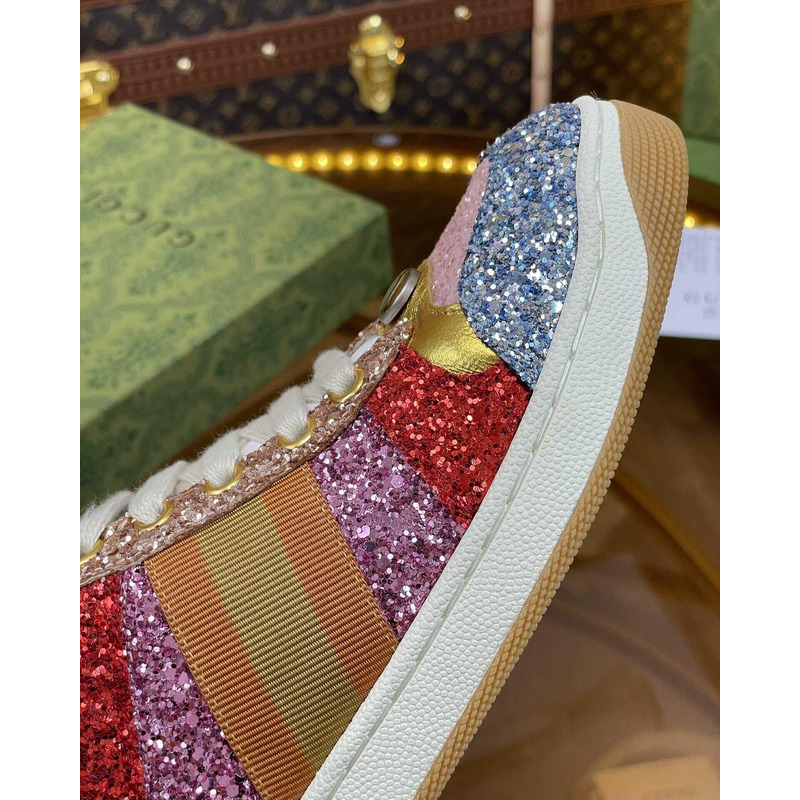 G*u*i lovelight screener sneakers pink blue