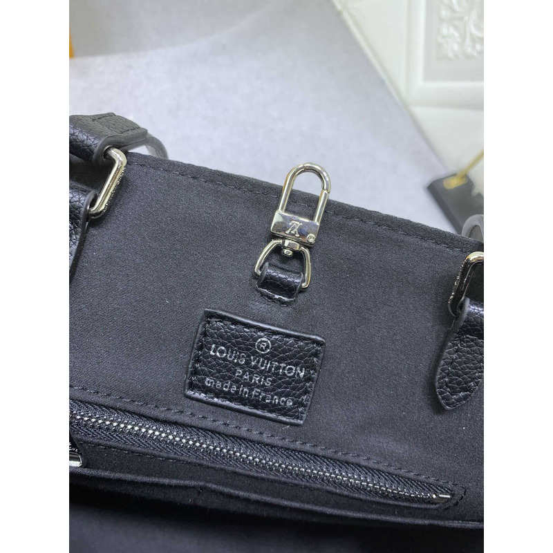 l**is V*t*n x yk onthego mm​ black