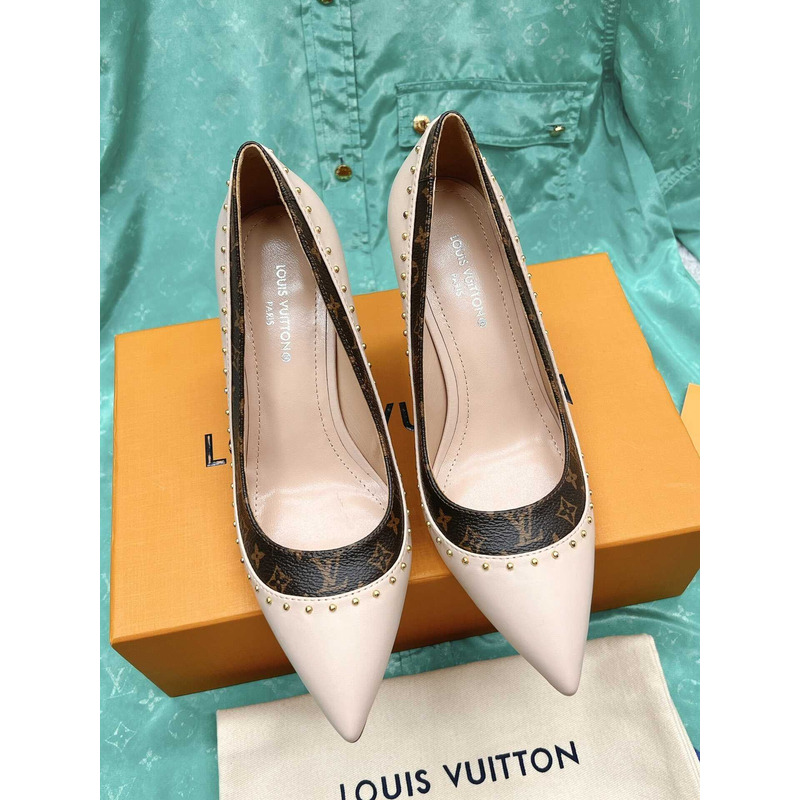 l**is V*t*n | casual style leather elegant style logo nudity