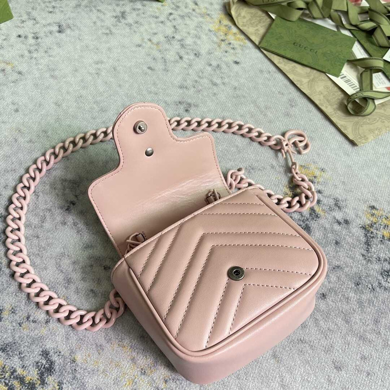 G*u*i gg marmont matelassé belt bag pink
