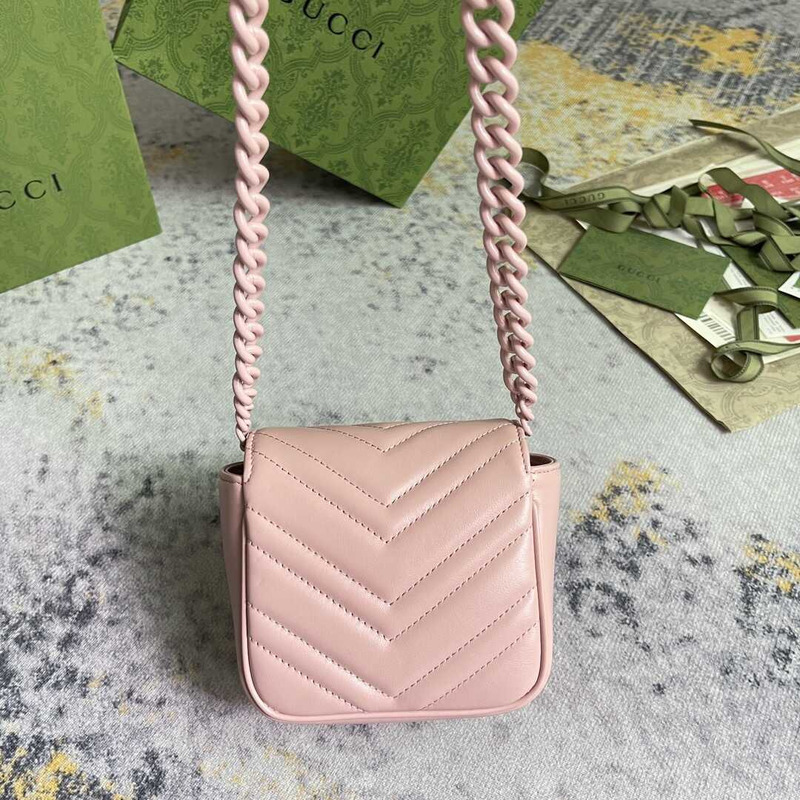 G*u*i gg marmont matelassé belt bag pink