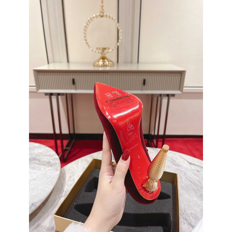 Ch**an louboutin hot chick patent leather pumps 100 red velvet