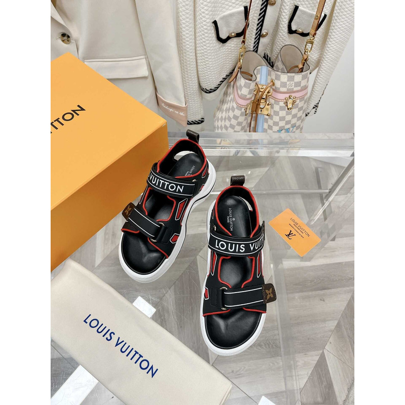 l**is V*t*n archlight sandal black and red