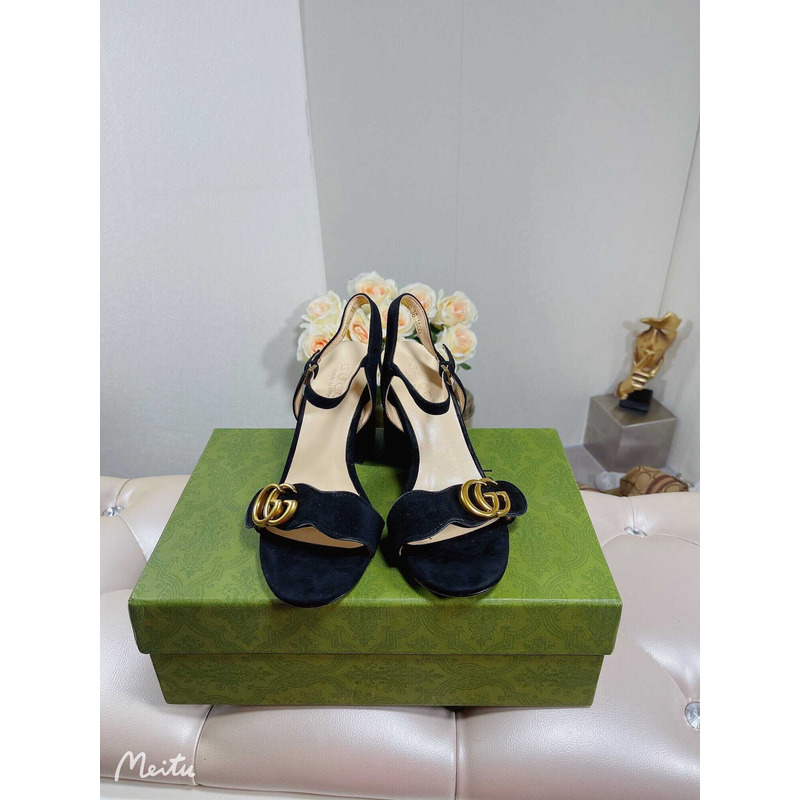 G*u*i leather heels sandal black