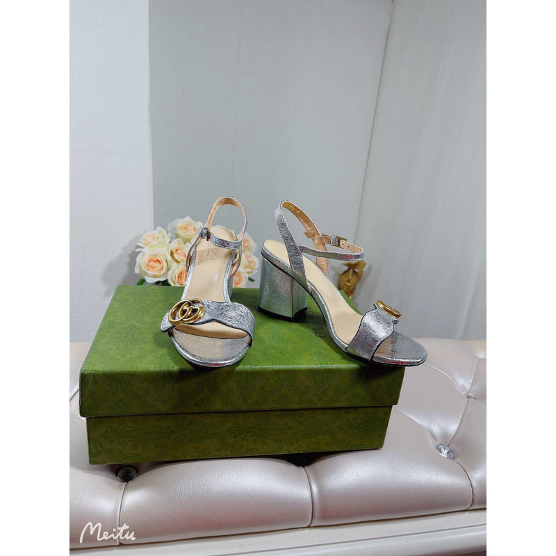 G*u*i leather heels sandal silver