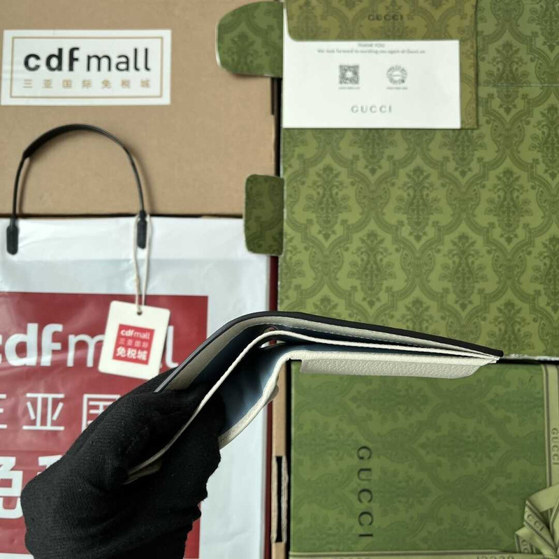 G*u*i padlock G*u*i animal print walet brown