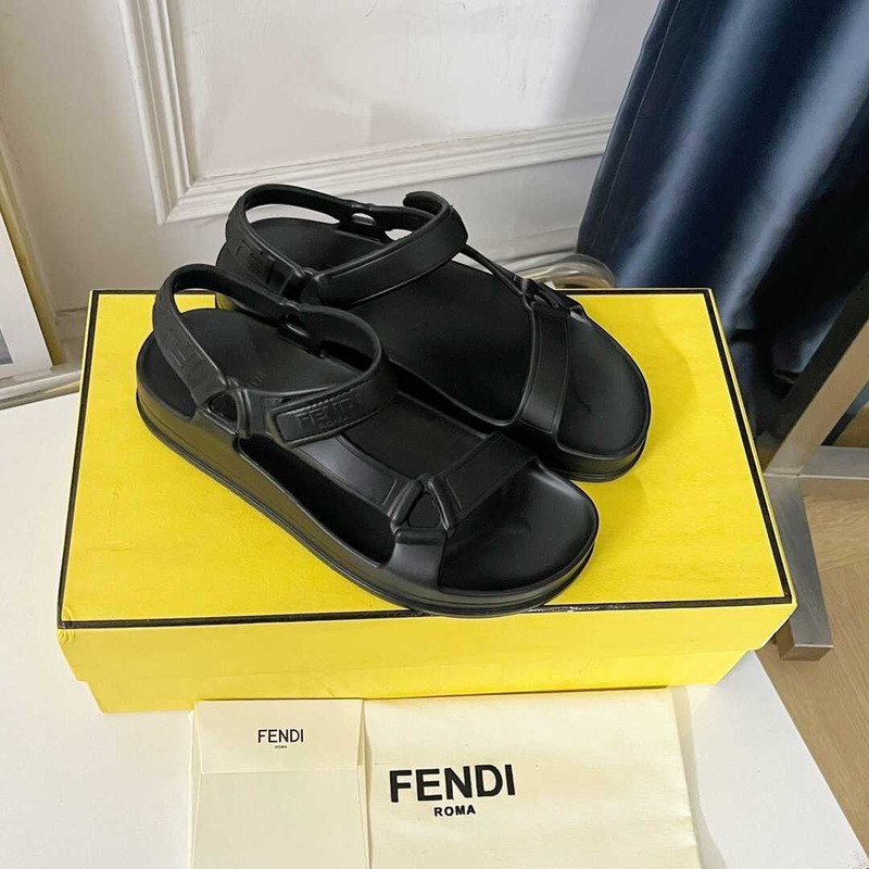 F**di hiker sandal rubber black