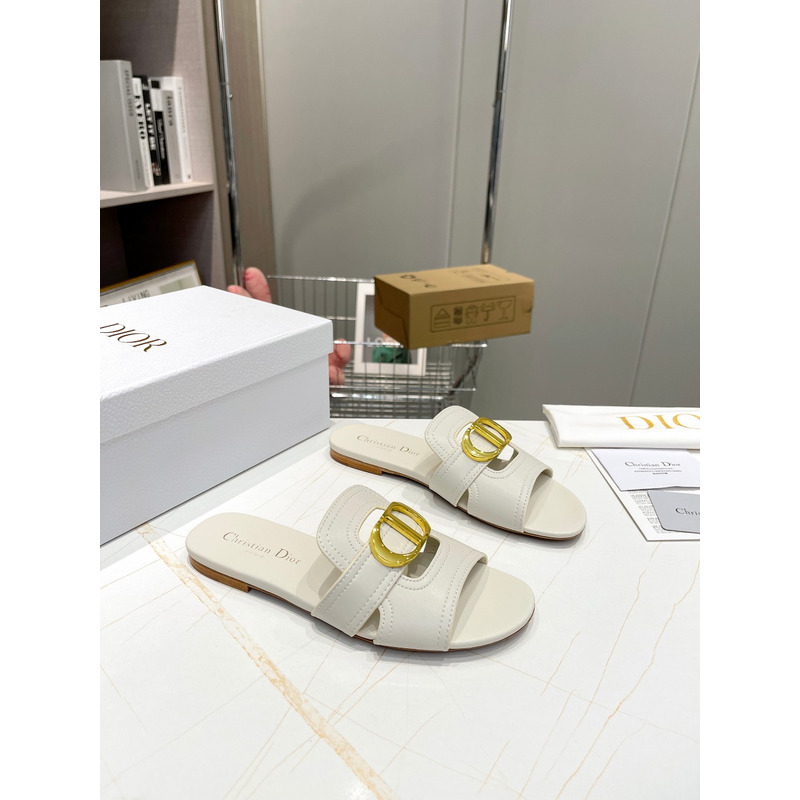 D*or 30 montaigne slide calfskin white