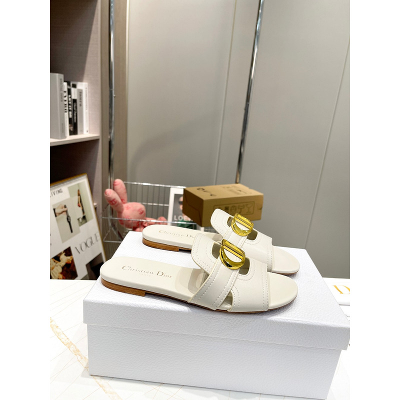 D*or 30 montaigne slide calfskin white