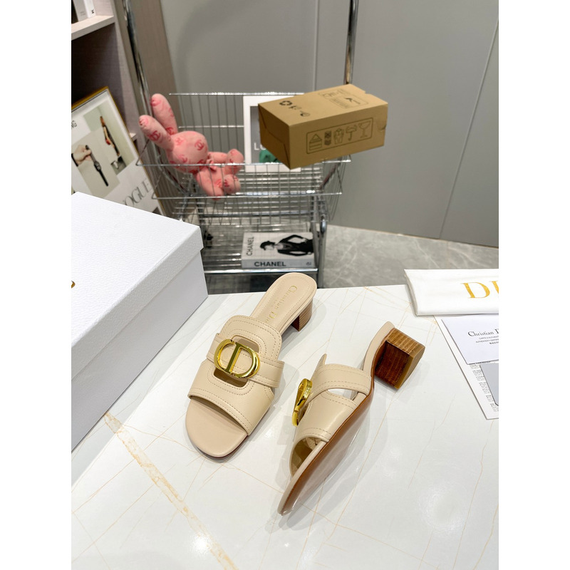 D*or white leather 30 montaigne slide sandals