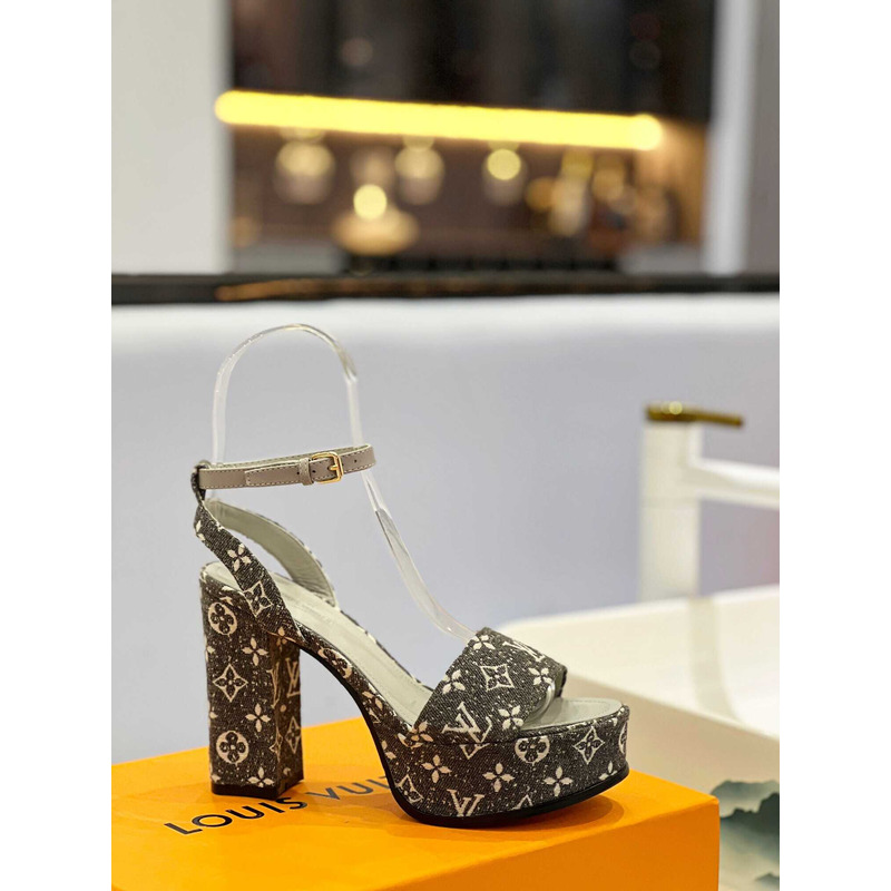 l**is V*t*n fame platform sandal grey