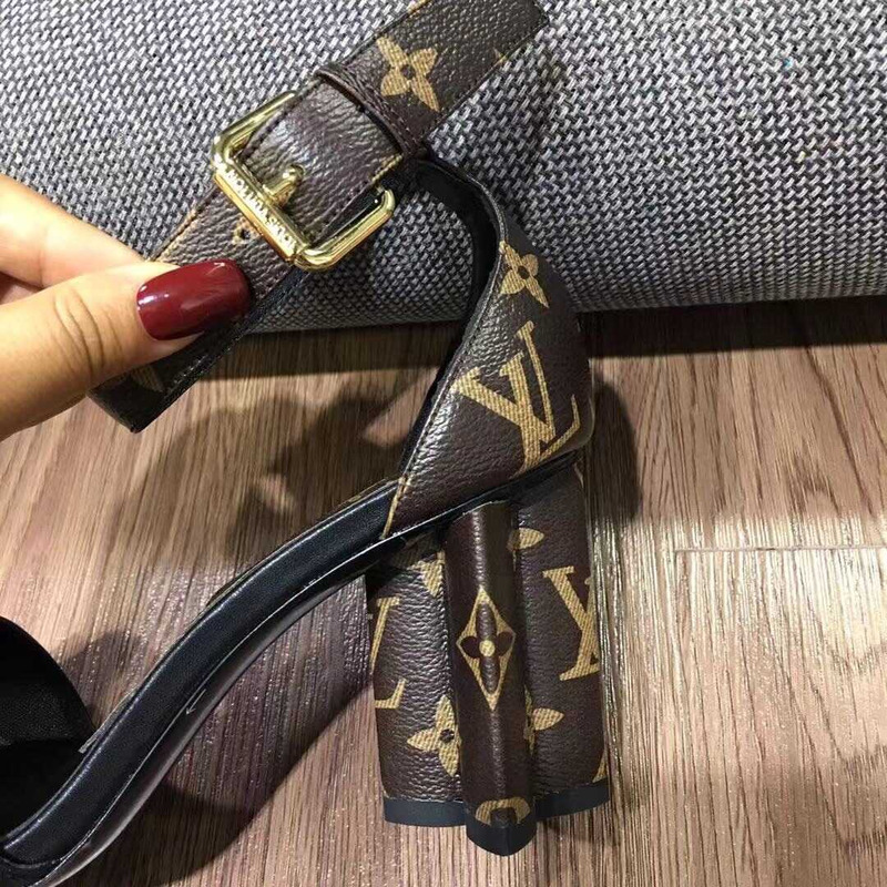 l**is V*t*n monogram casual style plain leather block heels party style