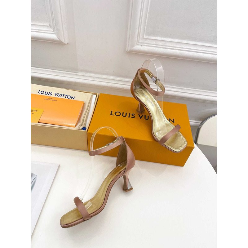 l**is V*t*n heeled sandals nude