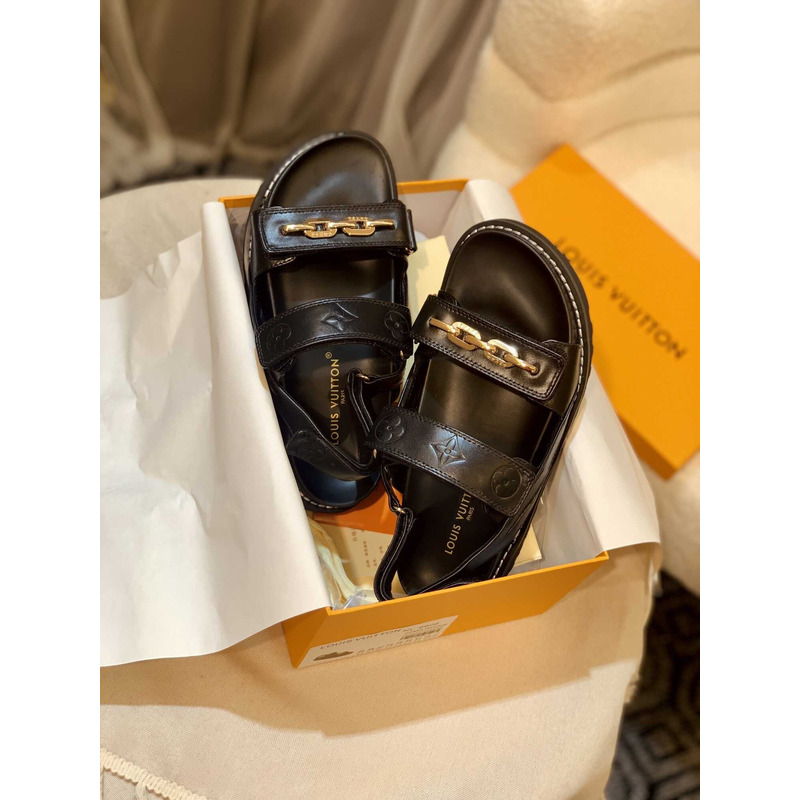 l**is V*t*n  monogram casual style plain leather party style black