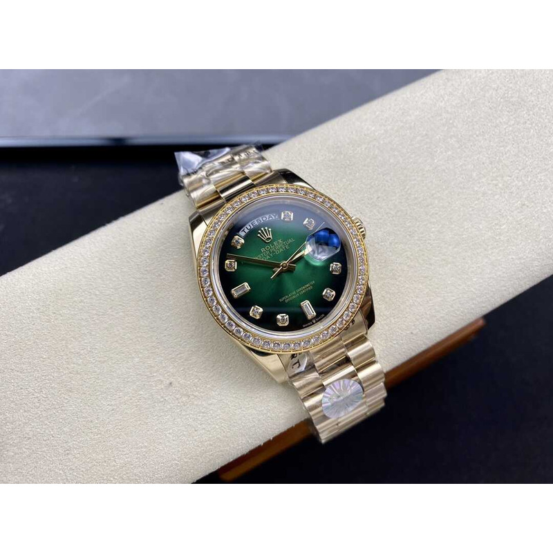 rolex day-date 36 green ombre Di*m*nd bezel