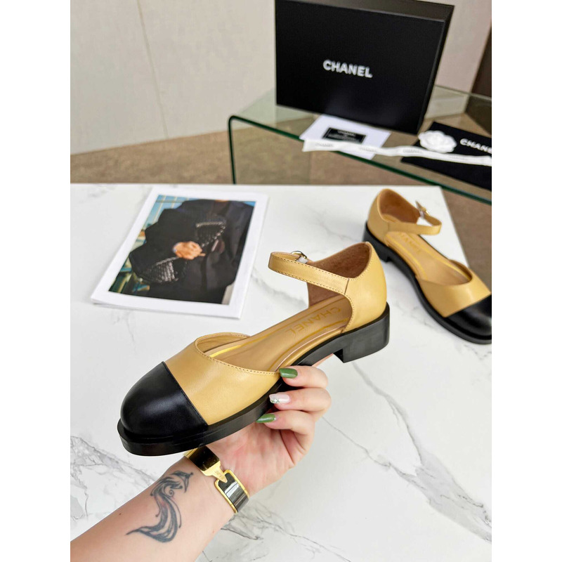 Ch*el casual style street style plain party style office style yellow and black