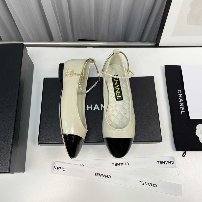 Ch*el plain leather logo ballet shoes green and black