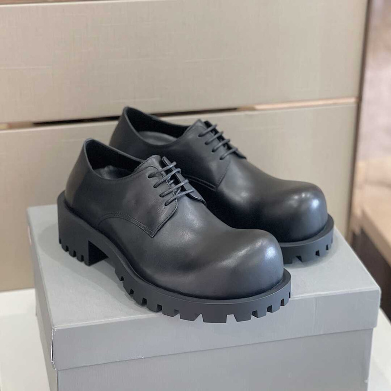 Ba*len*cia*ga rhino derby shoes black