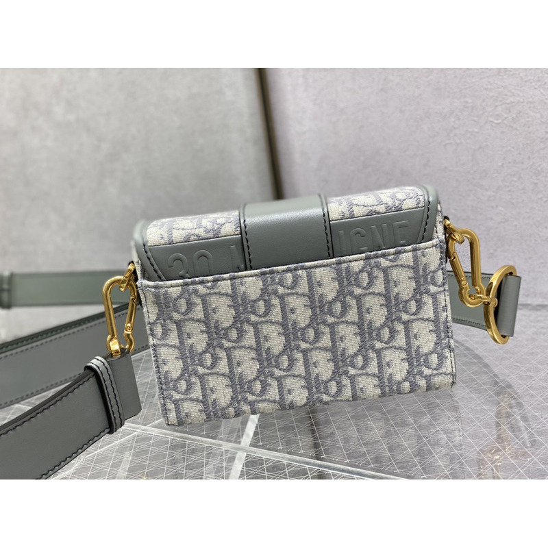D*or montaigne box bag gray D*or oblique jacquard