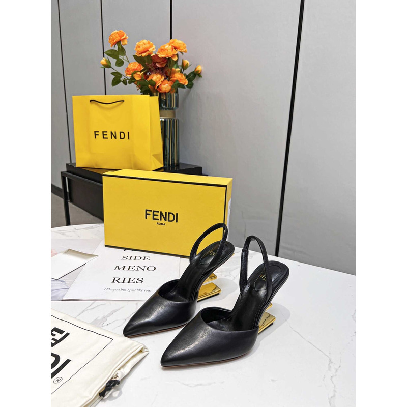 F**di first slingbacks pumps black