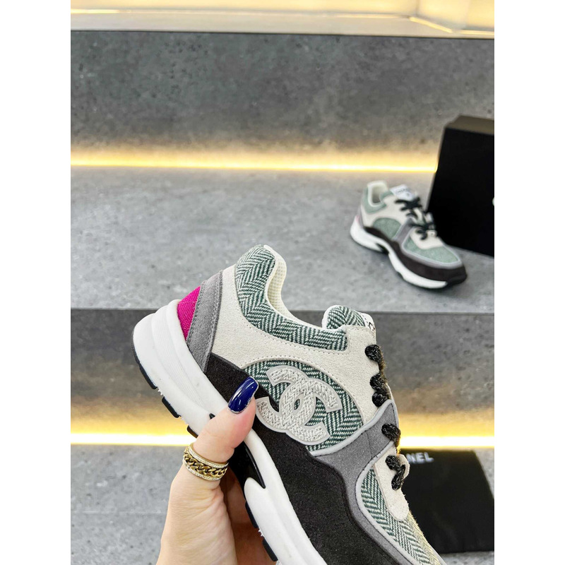 Ch*el low top trainer cc pink