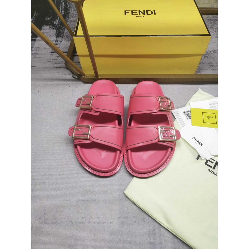 F**di feel leather slippers pink