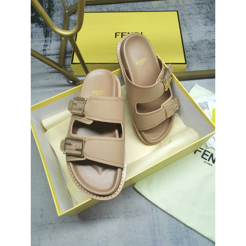 F**di feel leather slippers brown