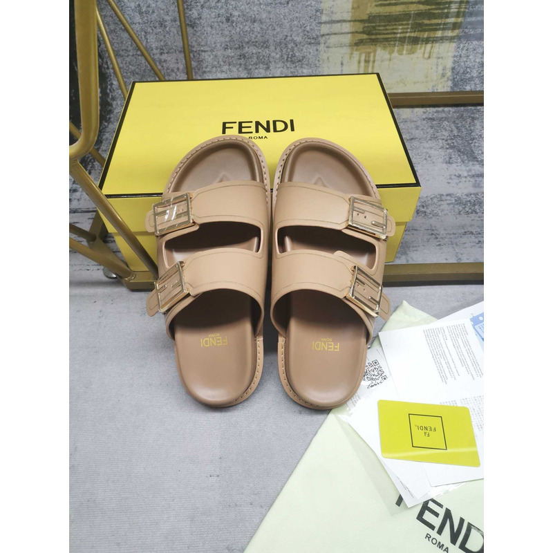 F**di feel leather slippers brown