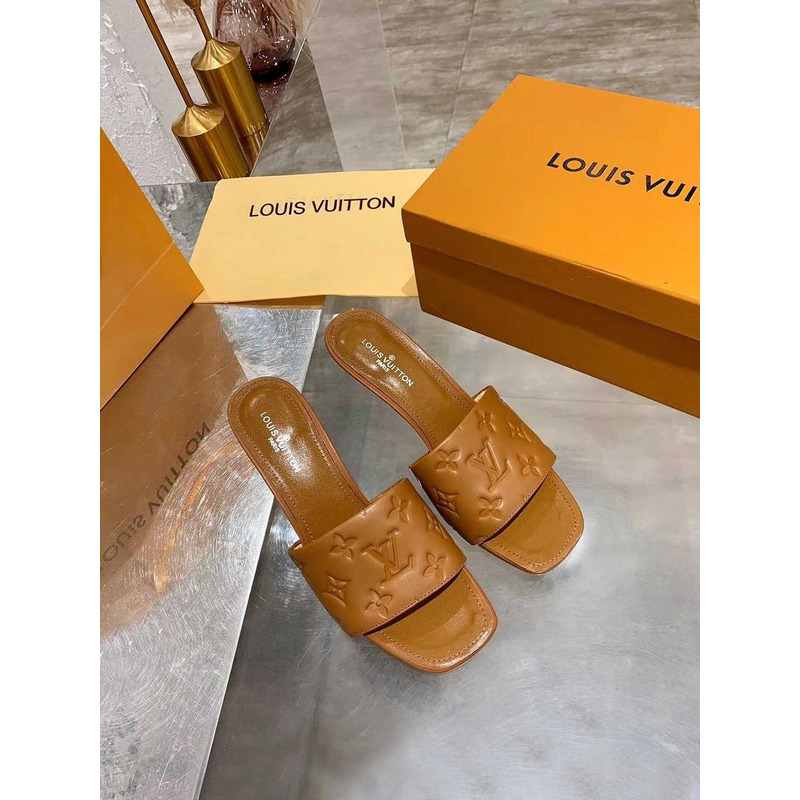 l**is V*t*n revival mule heel brown