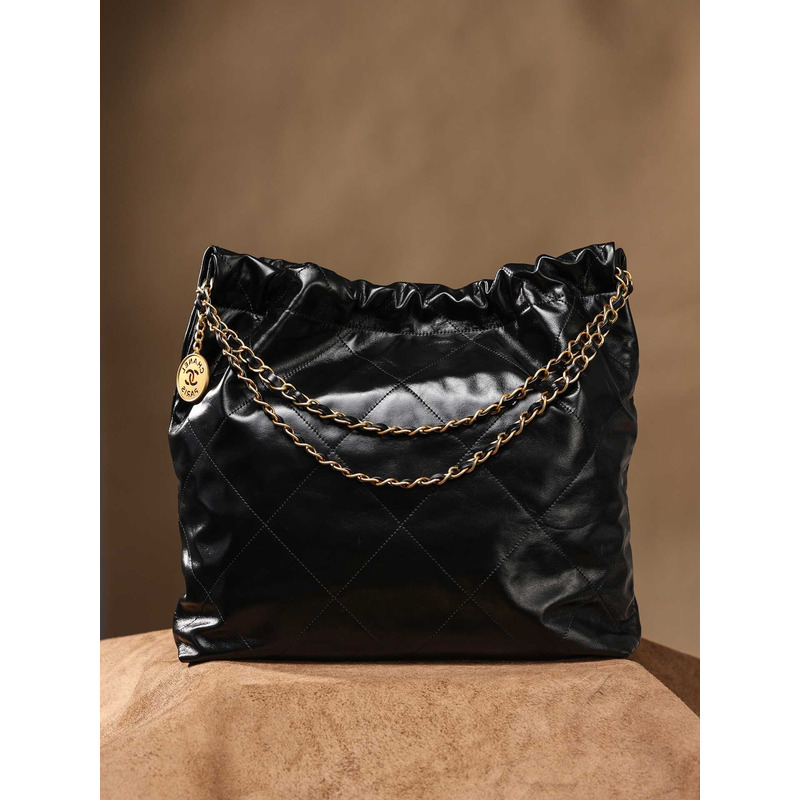 Ch*el 22 handbag black shiny calfskin & gold-tone metal