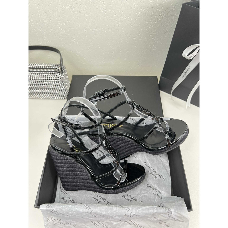 Saint Laurent Women\