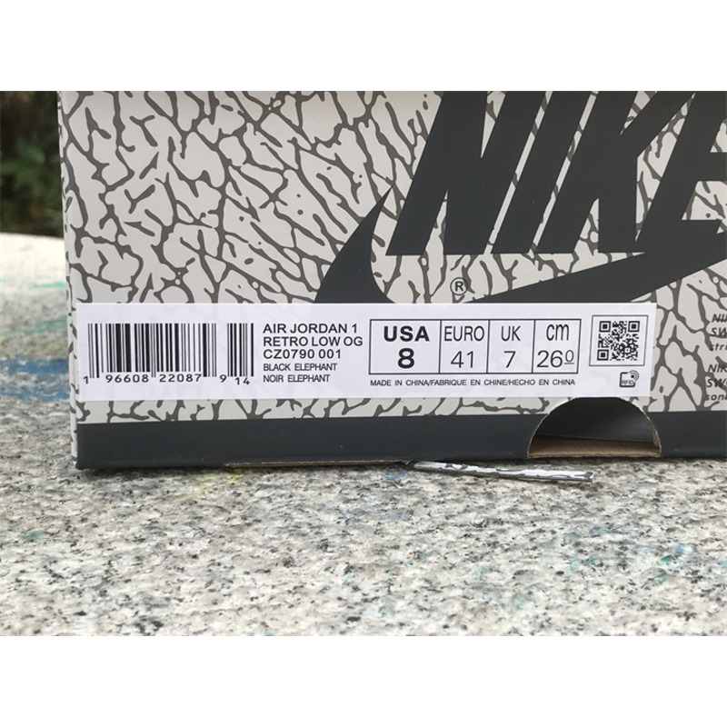 Jordan 1 Retro Low OG Black Cement