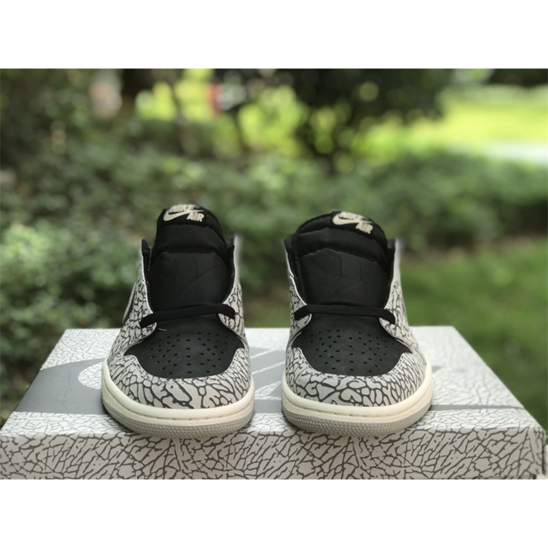 Jordan 1 Retro Low OG Black Cement