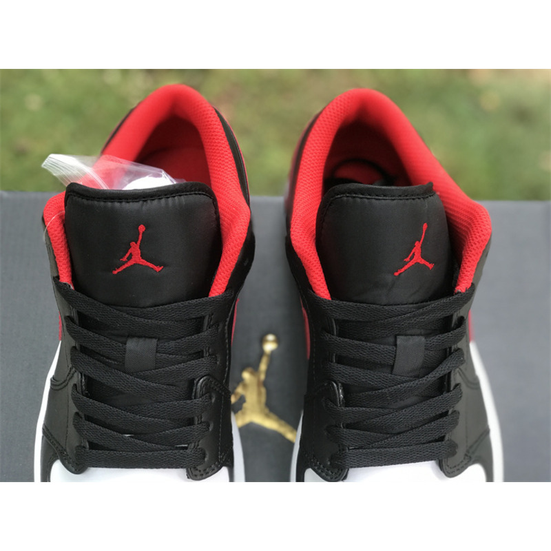 Jordan  Air Jordan 1 Low Sneakers Black