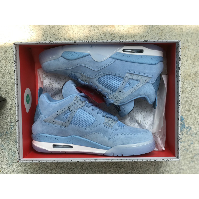 Jordan 4 Retro University Blue