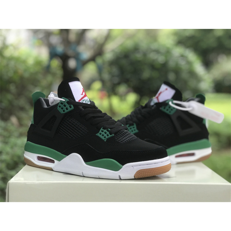 Jordan Retro 4 Black And Green