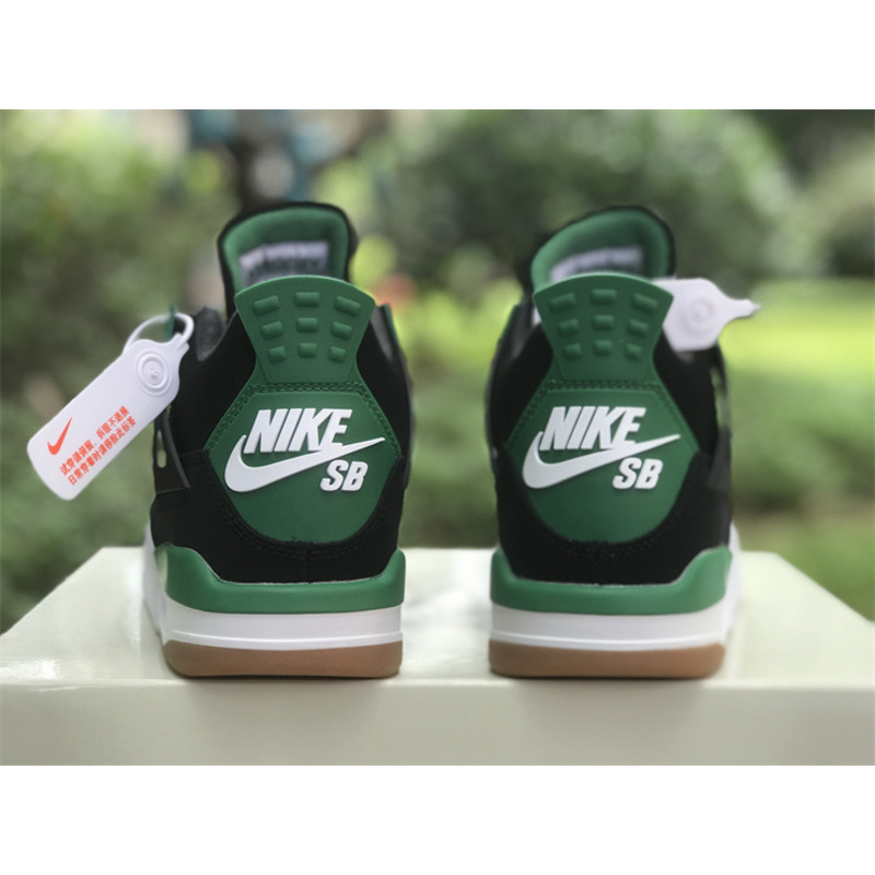 Jordan Retro 4 Black And Green