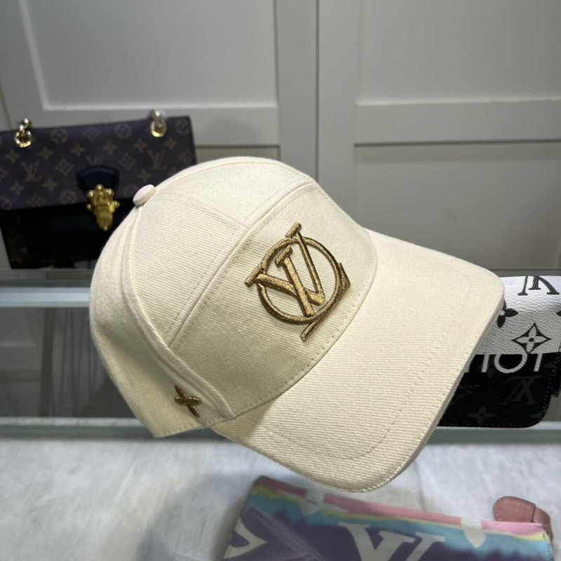 l**is V*t*n big logo hat  white