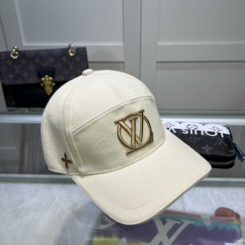 l**is V*t*n big logo hat  white