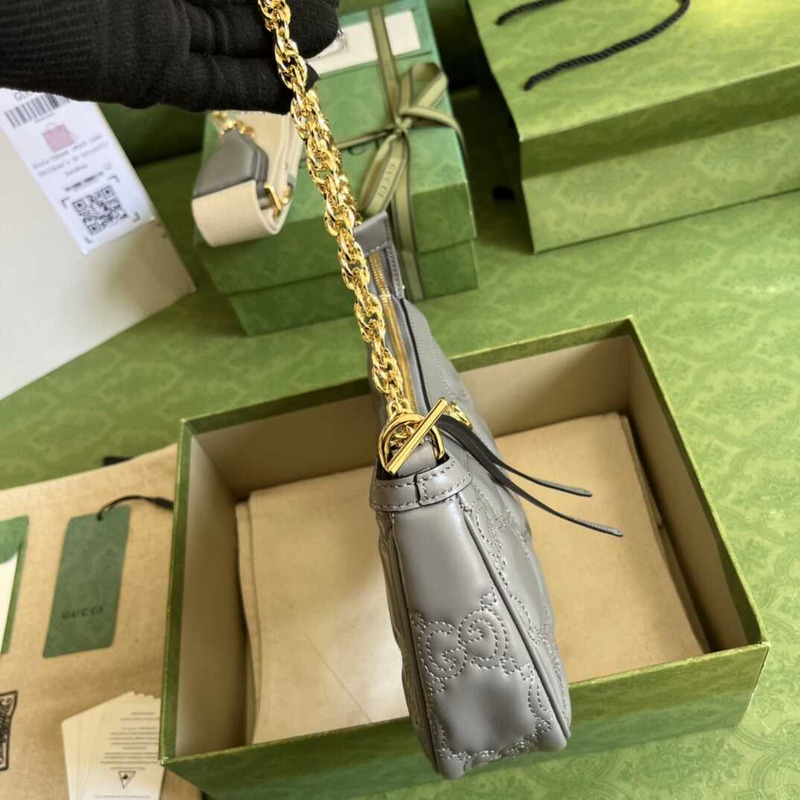 G*u*i gg matelasse leather bag gray