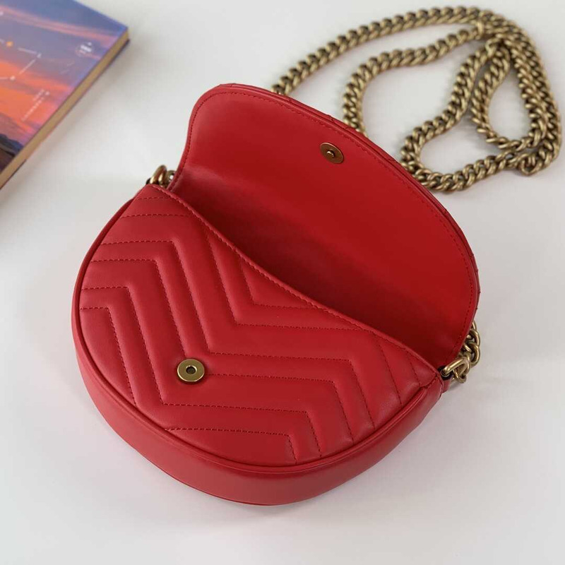 G*u*i  gg marmont quilted chain mini bag red