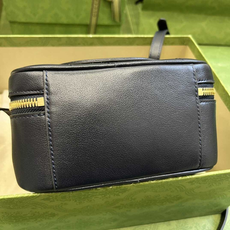 G*u*i blondie series handbag  black