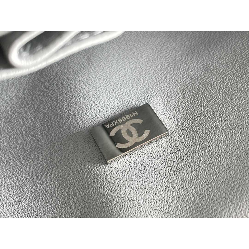 Ch*el  grey lambskin leather medium classic double flap shoulder bag