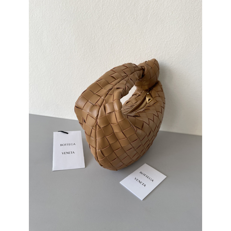 Bo*te*ga ve*ne*ta jodie mini jodie tote bag caramel