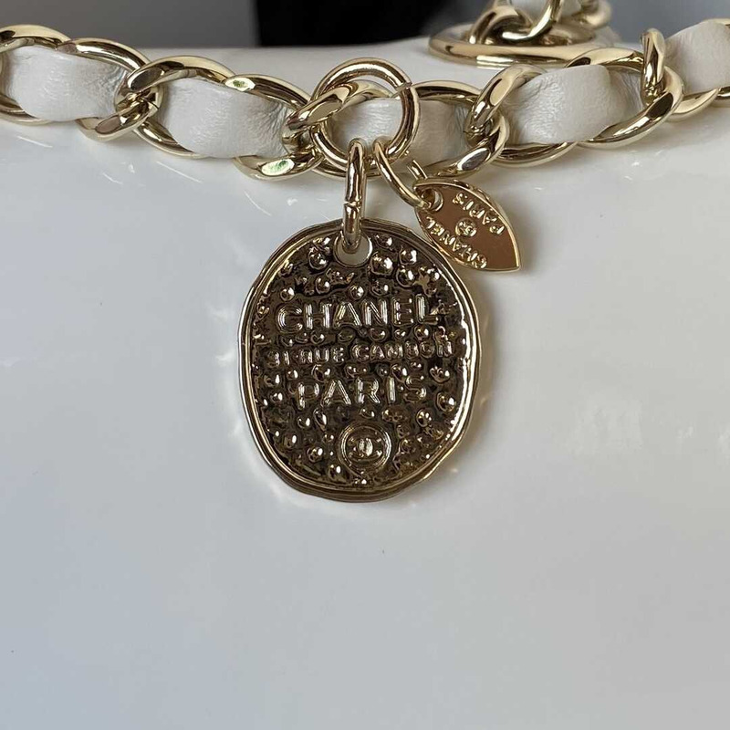 Ch*el 2023 patent leather camellia catwalk style chain bag white